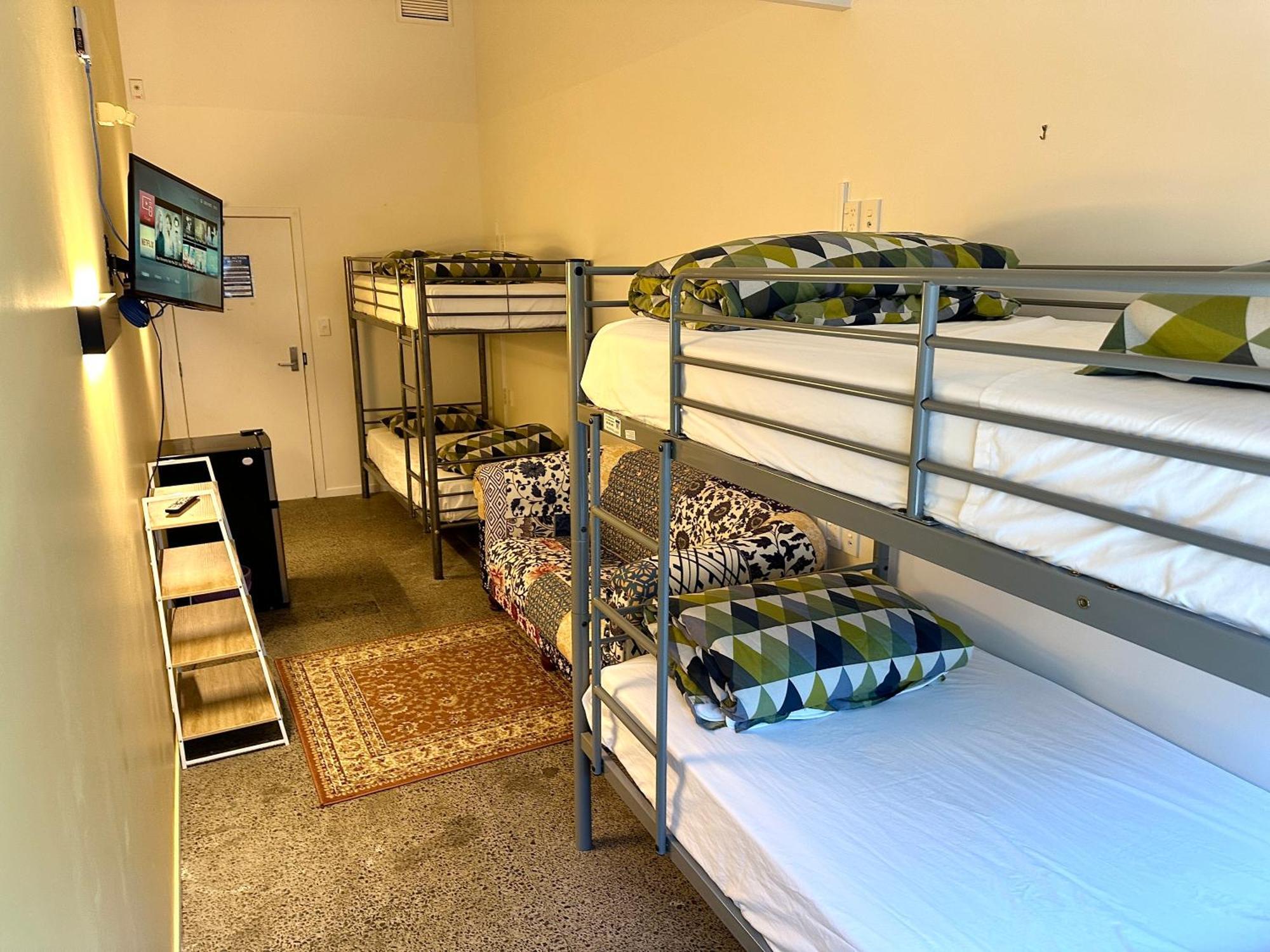 Tmacs Auckland Hostel Buitenkant foto
